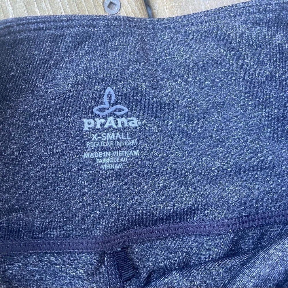 ** Prana Vivica heathered gray hiking Yoga Pants wide leg back pockets XS